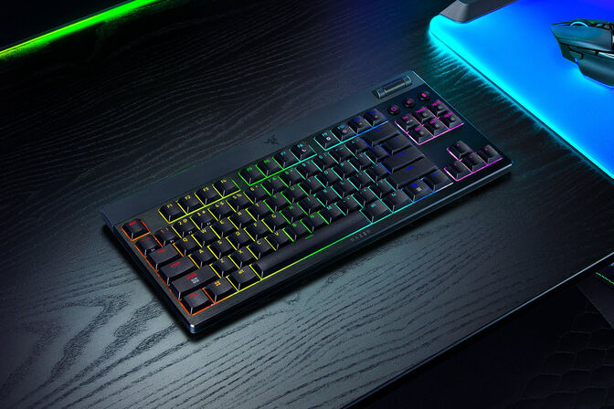 Teclado Razer BlackWidow V4 Low-Profile TKL HyperSpeed Yellow Switch (US) image number 5