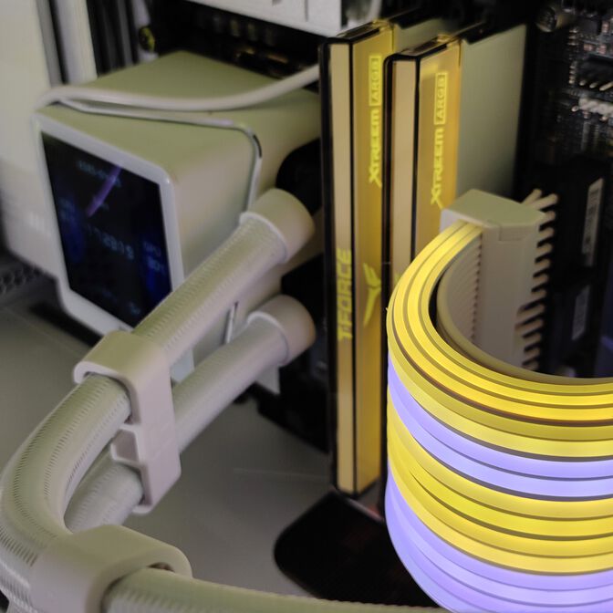 Ordenador King Mod Limited-PC Intel Ultra 7 265KF 32GB DDR5 2TB RTX 5080 WiFi W11 image number 4