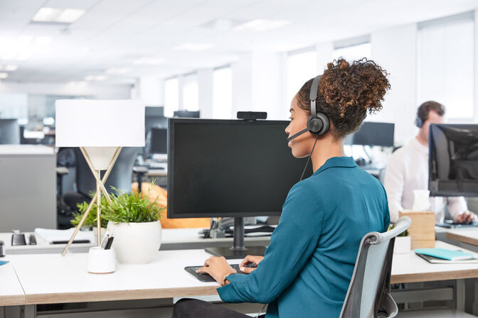 Auriculares Logitech Zone Wired USB-C Grafito image number 7