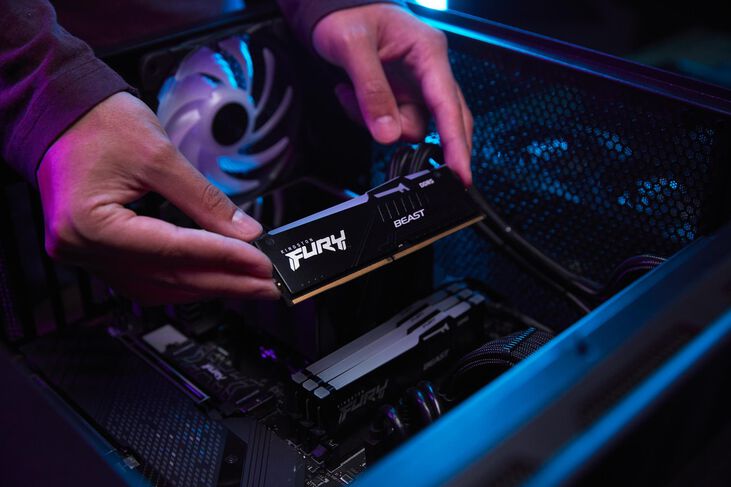 Kingston Kit 32GB (2 x 16GB) DDR5 6000MHz FURY Beast RGB EXPO Negro image number 16