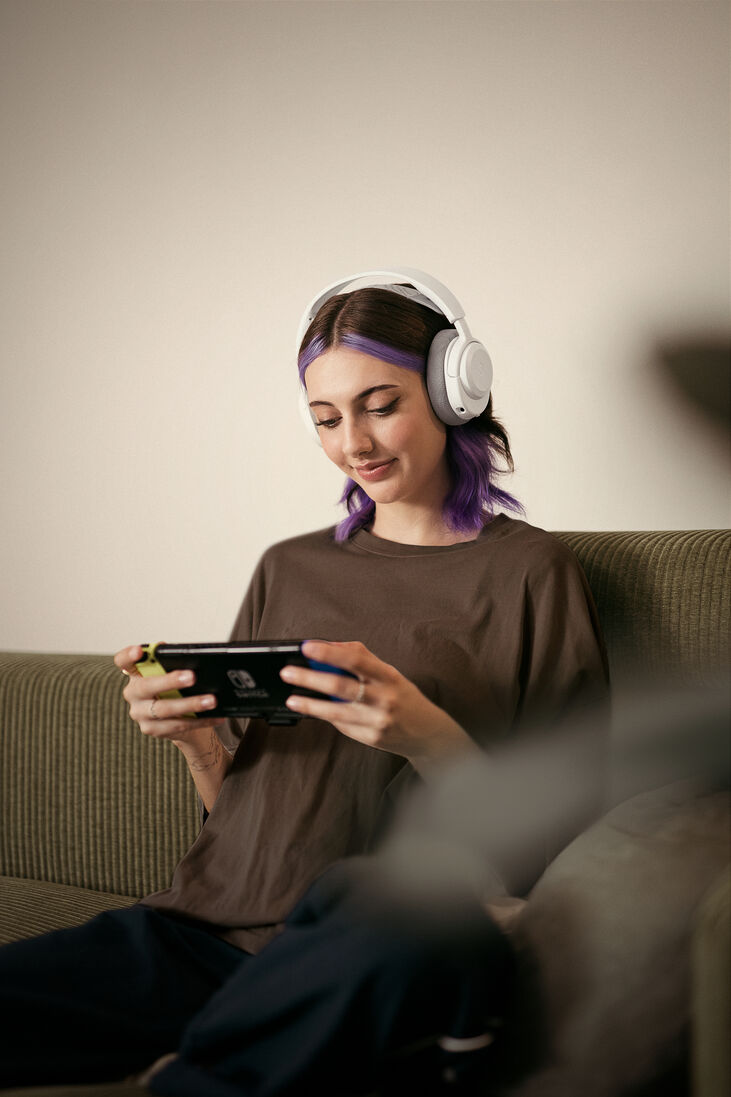 Steelseries Arctis Nova 3P Auriculares Inalámbrico Diadema Música/uso diario Bluetooth Blanco image number 7