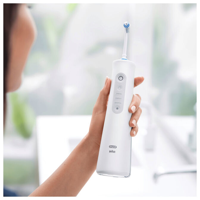 Irrigador Dental Oral-B AquaCare 6 image number 2