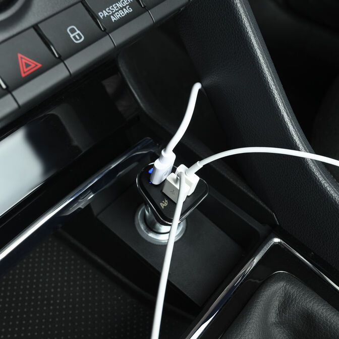 Cargador de Isqueiro Tooq 3x USB 5V/5.2A Negro image number 3