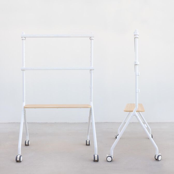 Soporte M&oacute;vil Tooq iLOVE 49" a 80" M&aacute;x. 50Kg Blanco image number 1