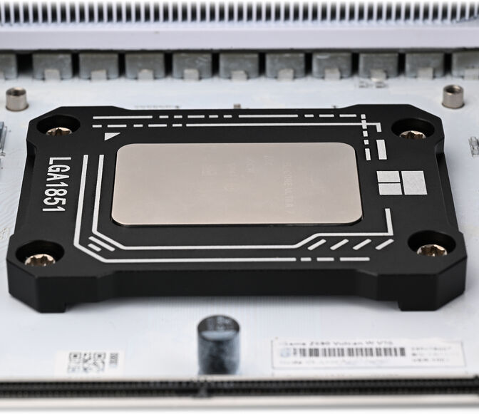 Thermalright Bending Corrector Frame LGA 1851 V2 Negro image number 4