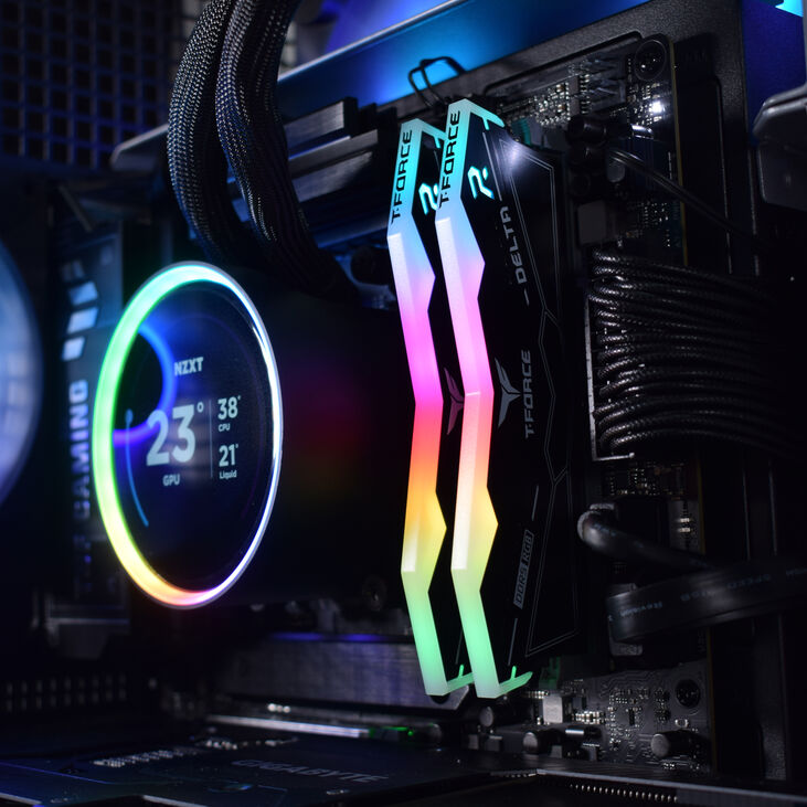 Ordenador King Mod Limited-PC Ryzen 7 9800X3D 32GB DDR5 2TB RTX 5070 Ti WiFi W11 image number 1