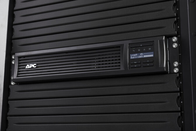 UPS APC Smart-UPS 1000VA LCD RM 2U 230V con SmartConnect image number 9