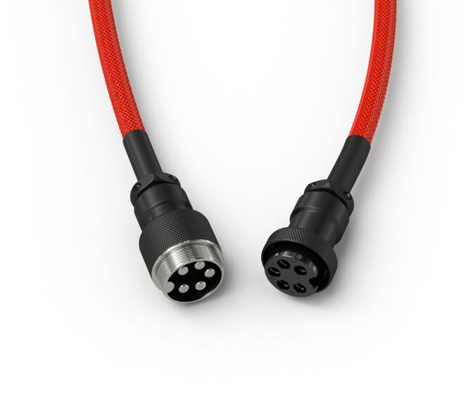 Cable Coiled Glorious - Crimson Red image number 2