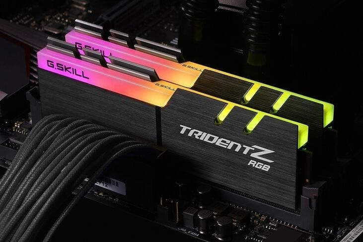 G.Skill Kit 16GB (2 X 8GB) DDR4 3600MHz Trident Z RGB  CL16 image number 2