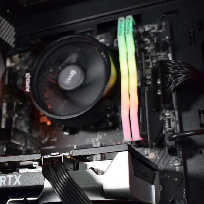 Ordenador AURA Gamer-PC Ryzen 5 7500F 32GB DDR5 1TB RTX 5060 WiFi W11 V2 image number 5