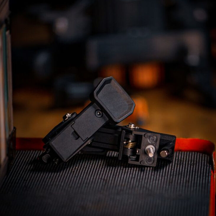 Asetek SimSports Clutch Paddles image number 5