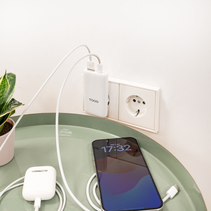 Cargador Tooq GaN USB-C/PD+USB-A/QC 65W, Blanco image number 7