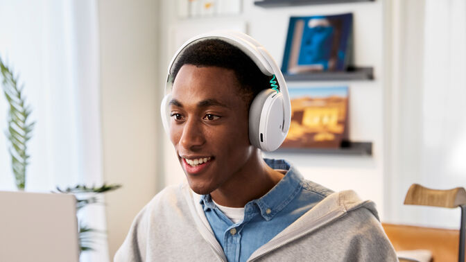 Auriculares Logitech G325 Lightspeed Wireless/Bluetooth Blanco image number 2