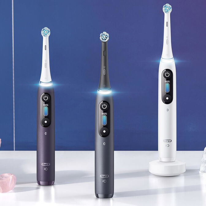 Cepillo de Dientes El&eacute;ctrico Oral-B iO Series 8 Negro image number 6