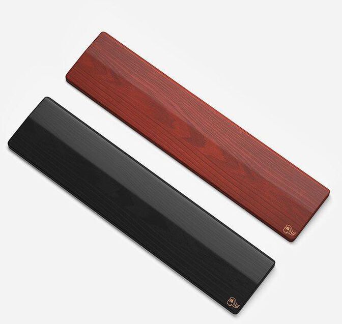 Reposamu&ntilde;ecas Glorious TKL Madera image number 1