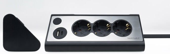 Regleta NanoCable 3 Tomas / 2x USB ( USB-C / USB-A ) Negro image number 1