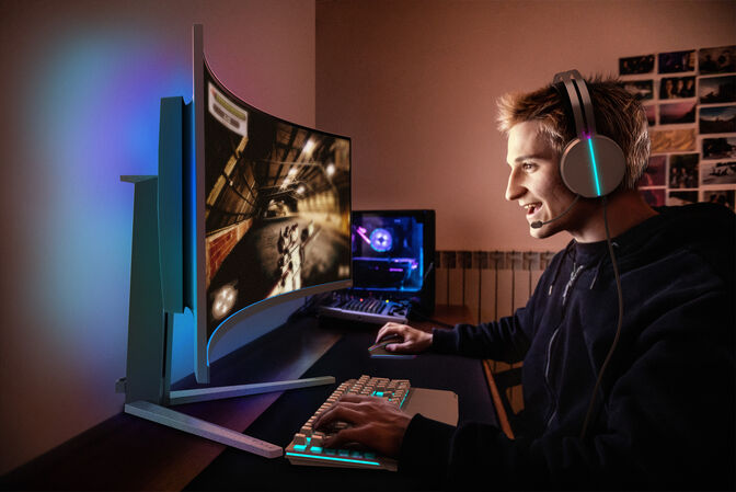 Monitor Curvo Gaming Philips EVNIA 49" 49M2C8900L QD-OLED Dual QHD 144Hz 0.03ms c/Ajuste Alt. image number 2