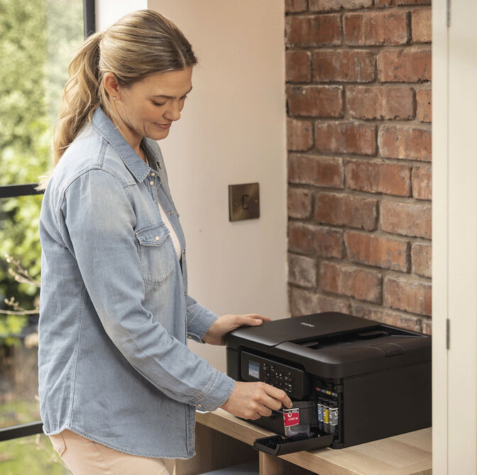 Impresora Multifunci&oacute;n de Inyecci&oacute;n de Tinta Brother DCP-J1360DW WiFi image number 1