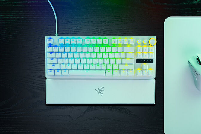 Teclado Razer Huntsman V3 Pro TKL 8KHz White Ed. (US) image number 1