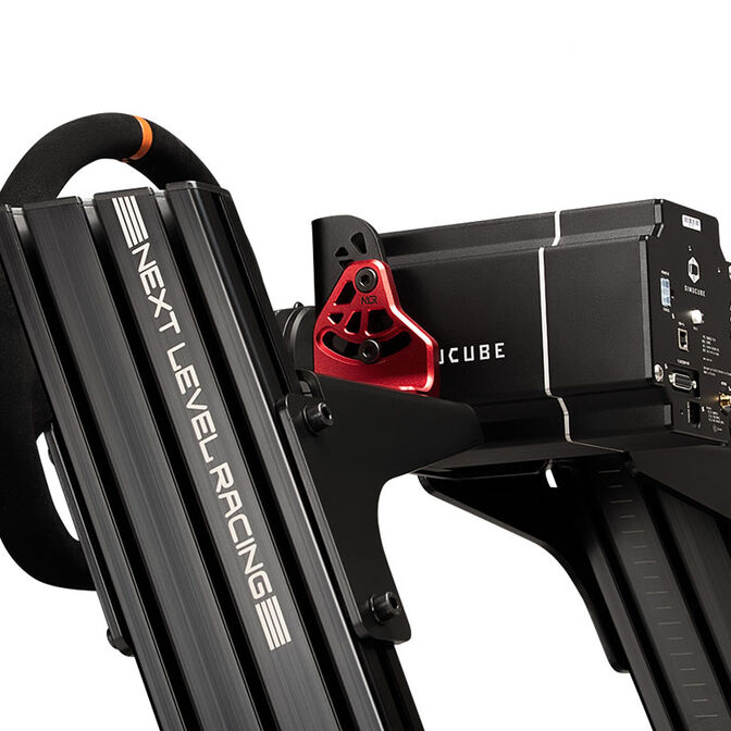 Cockpit Next Level Racing F-GT ELITE 160 - DD Front & Side Mount Adapter image number 3