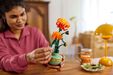LEGO Botanicals: Crisantemo, 278 Piezas (10368) image number null