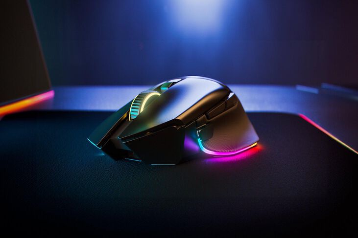 Ratón Razer Basilisk V3 Pro 35K RGB 35000DPI Wireless/Bluetooth image number 2