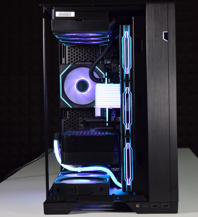 Ordenador King Mod Gamer-PC Ryzen 7 9850X3D 32GB DDR5 2TB RTX 5090 WiFi W11 image number 5