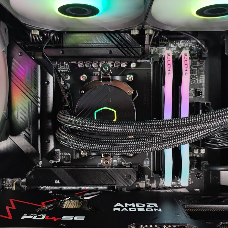 Ordenador King Mod Gamer-PC Ryzen 7 7800X3D 32GB DDR5 1TB RX 9070 XT WiFi W11 image number 8