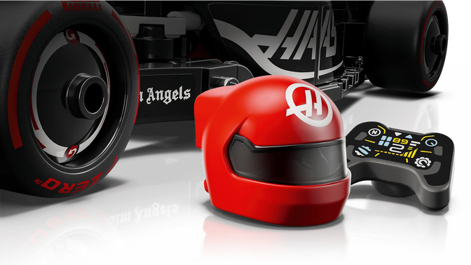 LEGO Speed Champions: Coche de Carreras MoneyGram Haas F1 Team VF-24, 242 Piezas (77250) image number 4