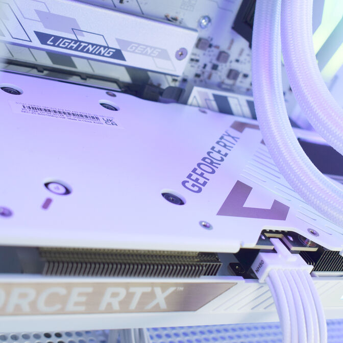 Ordenador AURA Gamer-PC Ryzen 7 7800X3D 32GB DDR5 1TB RTX 5070 WiFi W11 V2 image number 7