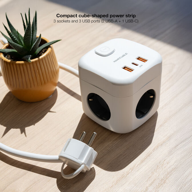 Cubo Nanocable con 3 Tomas y 3 USB con interruptor Blanco image number 1