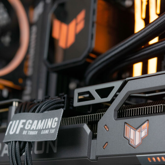 Ordenador King Mod Gamer-PC Powered by ASUS TUF Edition Ryzen 7 9850X3D 32GB DDR5 2TB RX 9070 XT WiFi W11 image number 4