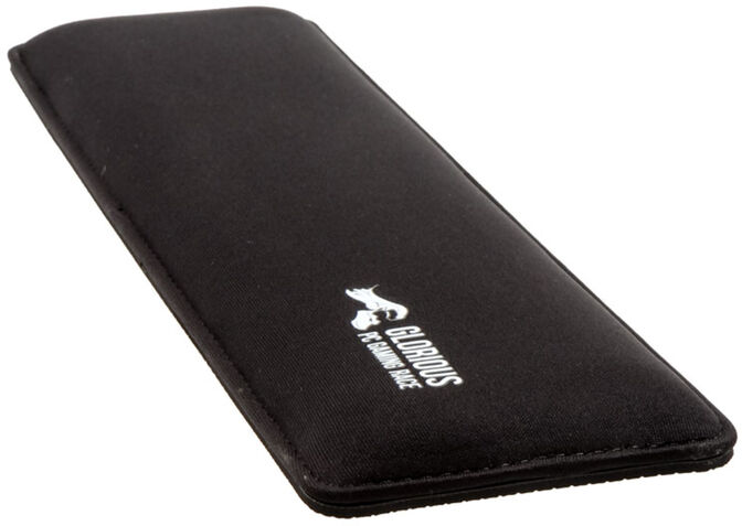 Reposamu&ntilde;ecas Glorious Slim TKL Negro image number 1