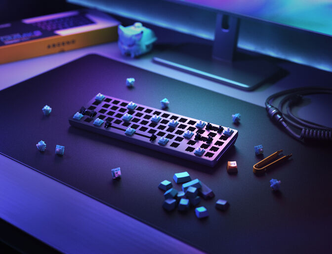 Barebone Glorious GMMK 2 Full-Size Blanco (ANSI) image number 1